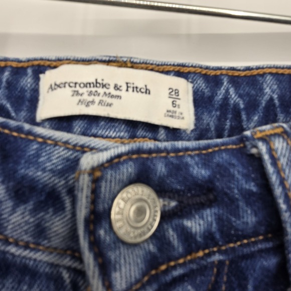 Abercrombie Fitch 90s Mom Jean Womens 28/6S Blue Denim Curve Love Hi Rise Barrel - Picture 4 of 12